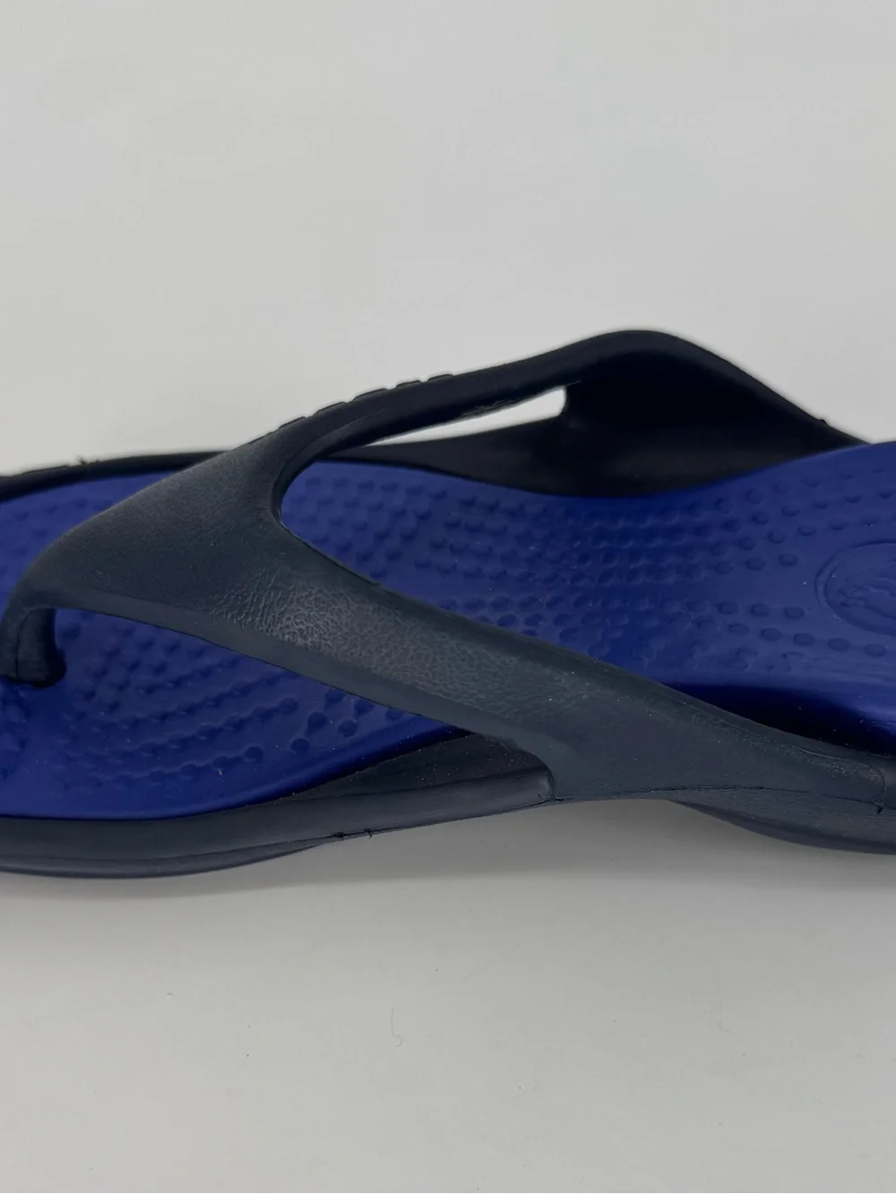 CROCS look photos it’s